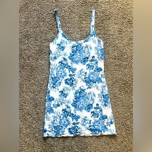 Reformation Puglia Dress (color: Olympia)